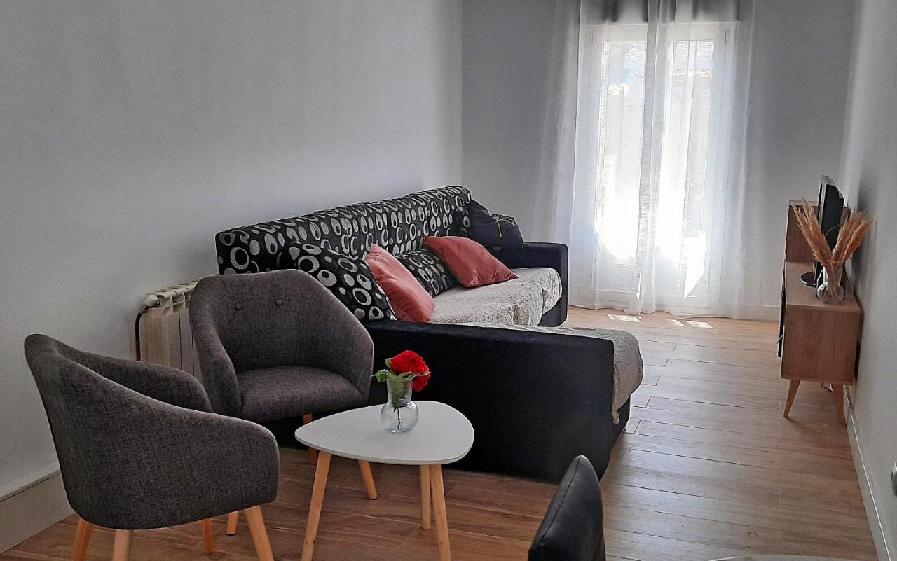 Kataenea. Apartamento En El Prepirineo Navarro. Naturaleza Aoiz Exterior foto